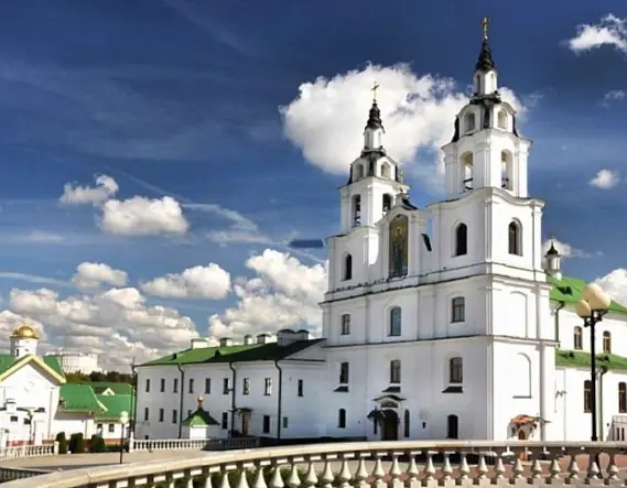 Церкви и костелы